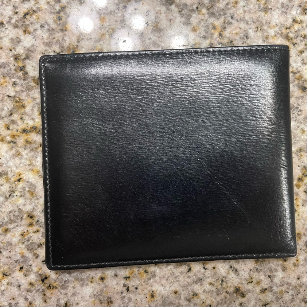 Gucci black leather bifold wallet and brand new Doraemon x Gucci memopad - Picture 4 of 5